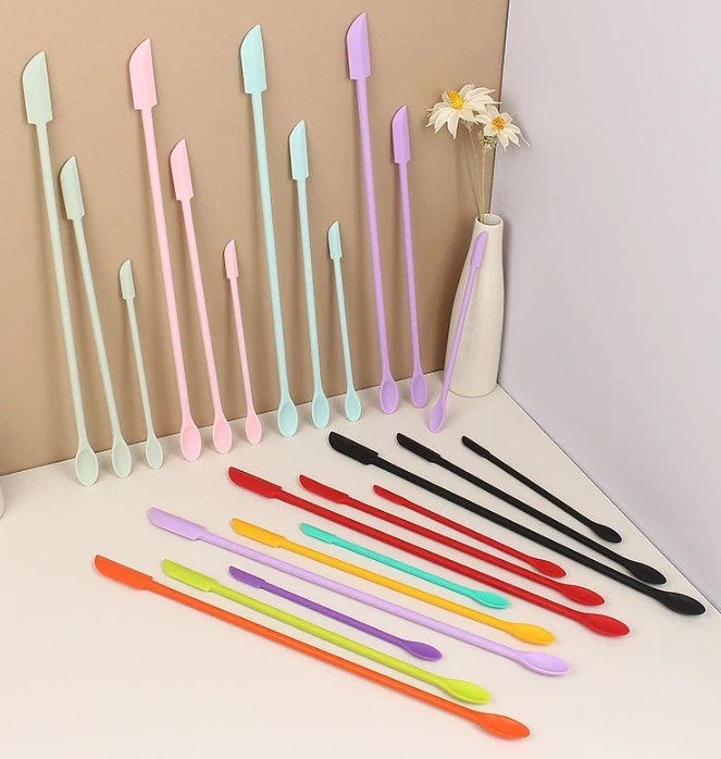 Quirky Kitchen Gadgets - 실리콘 뒤집개 내열성 긴 손잡이 양면